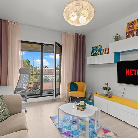 Poli Бухарест