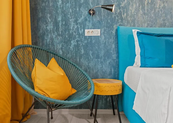 Poli Бухарест