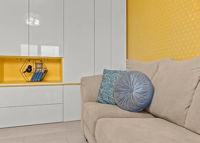 Poli Apartment *