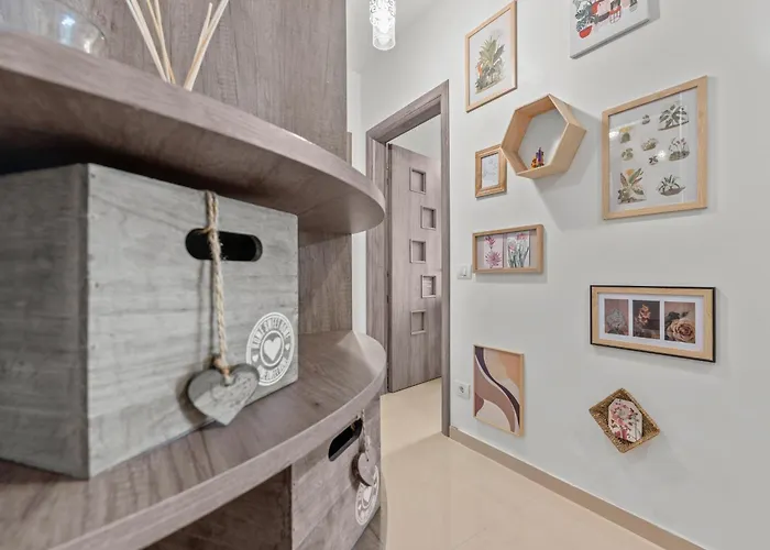 Poli Apartman Bukarest